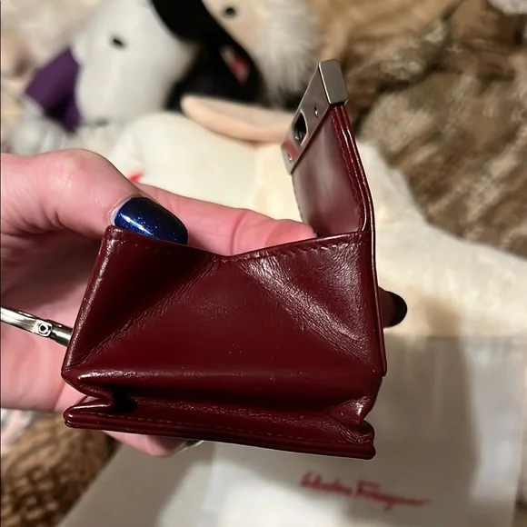 Salvatore Ferragamo Red Leather Coin Purse/ Pouch Silver Hardware Vintage - Picture 6 of 16